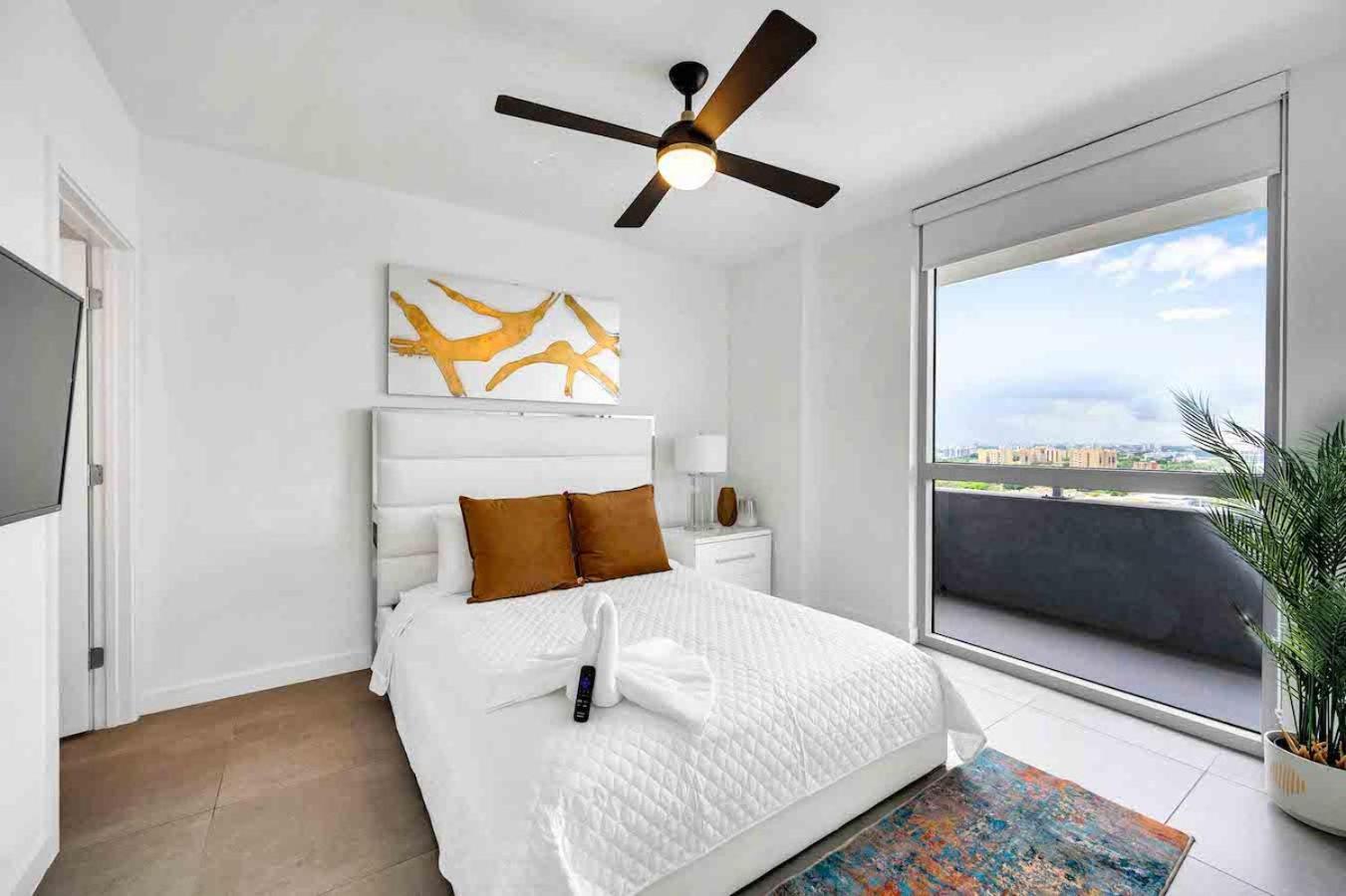 Amazing 3 Bed Unit In Dwntwn Miami With Free Parking Apartment Ngoại thất bức ảnh