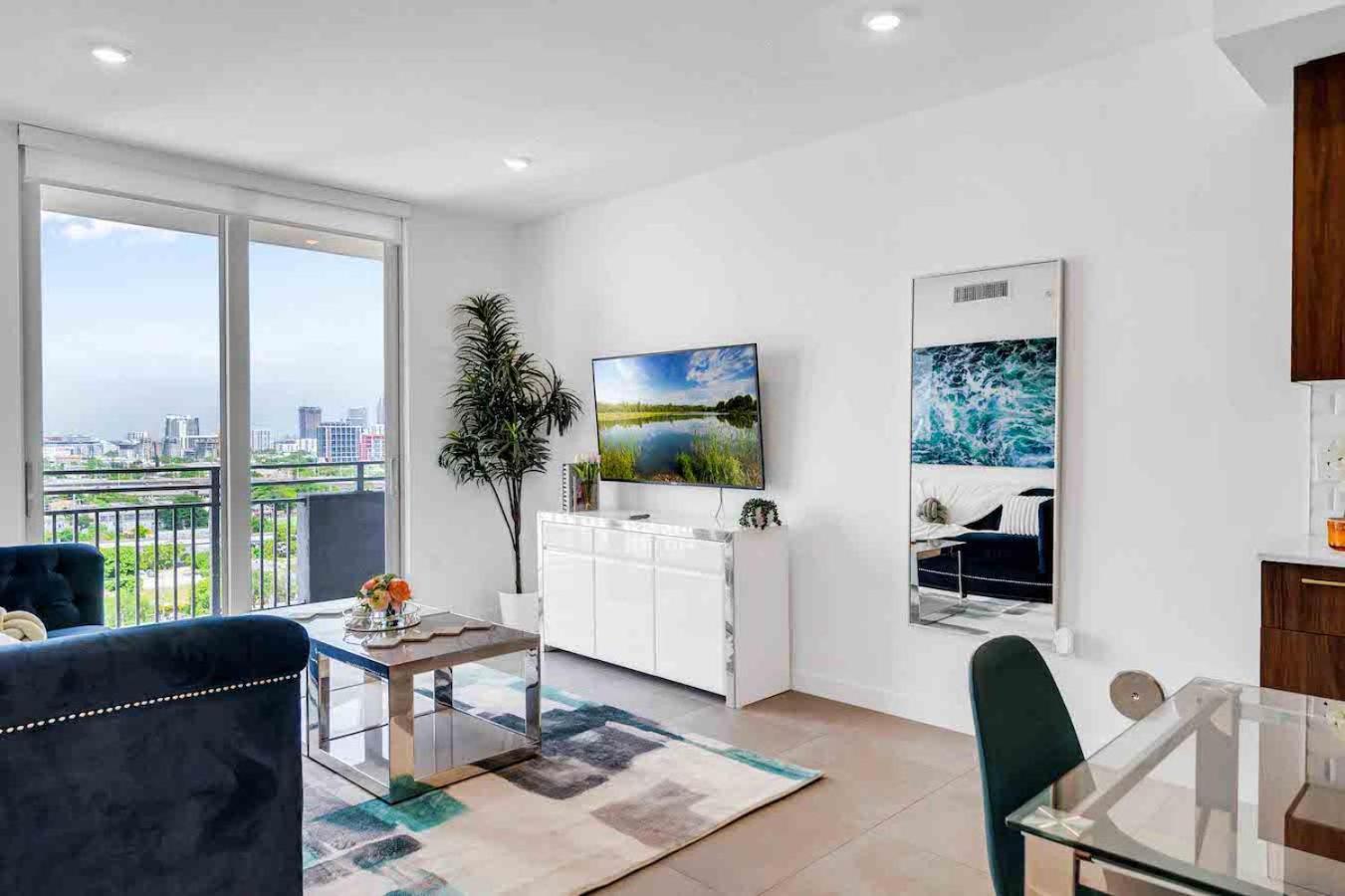 Amazing 3 Bed Unit In Dwntwn Miami With Free Parking Apartment Ngoại thất bức ảnh