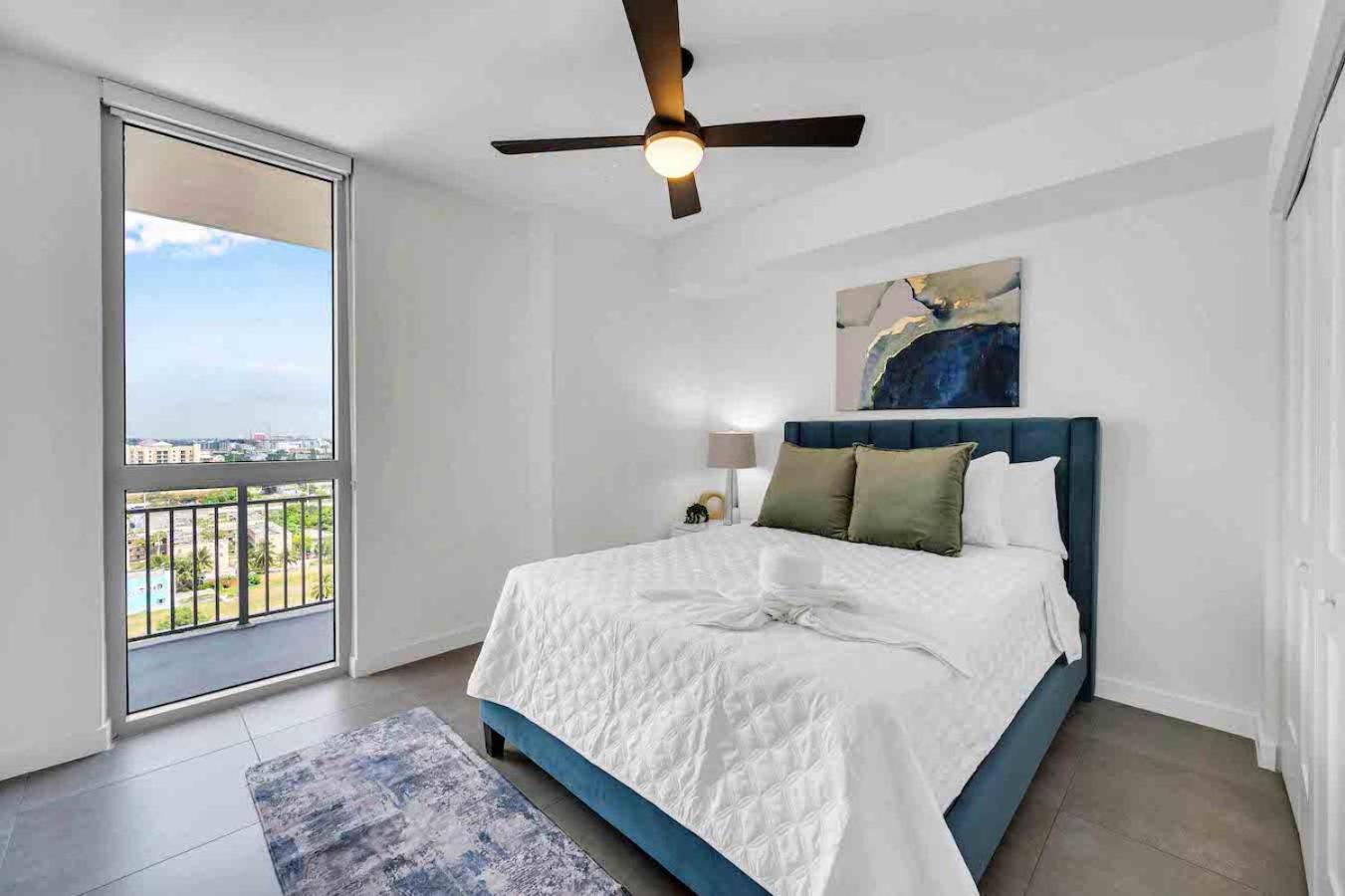 Amazing 3 Bed Unit In Dwntwn Miami With Free Parking Apartment Ngoại thất bức ảnh